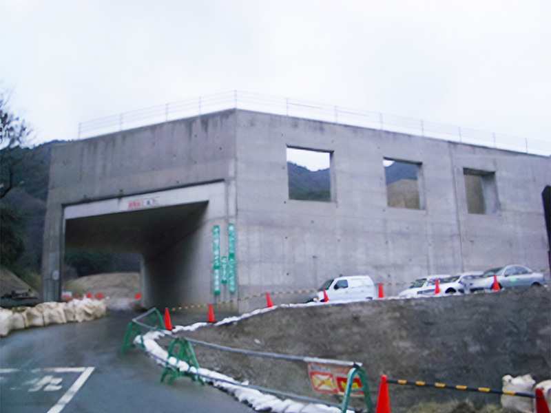 壁開口02
